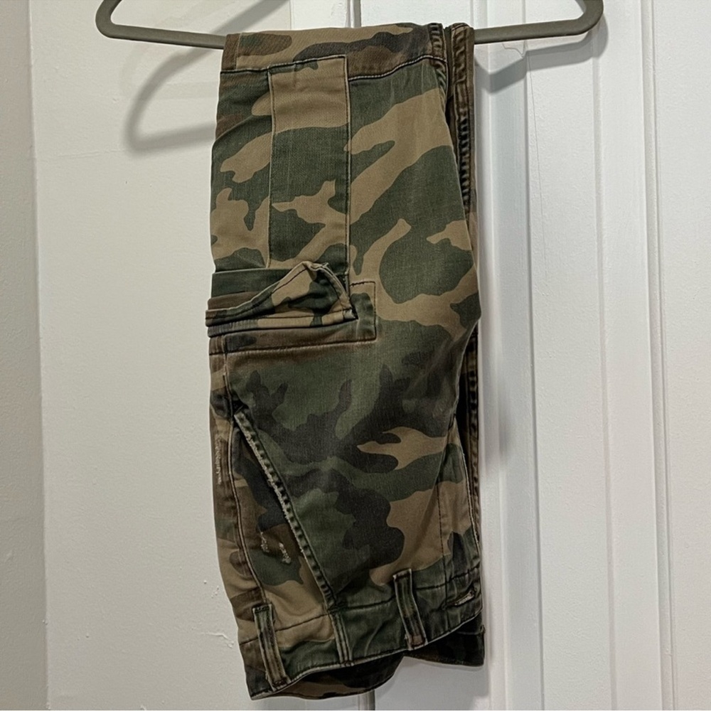 AMIRI Multicolor Camouflage Shorts